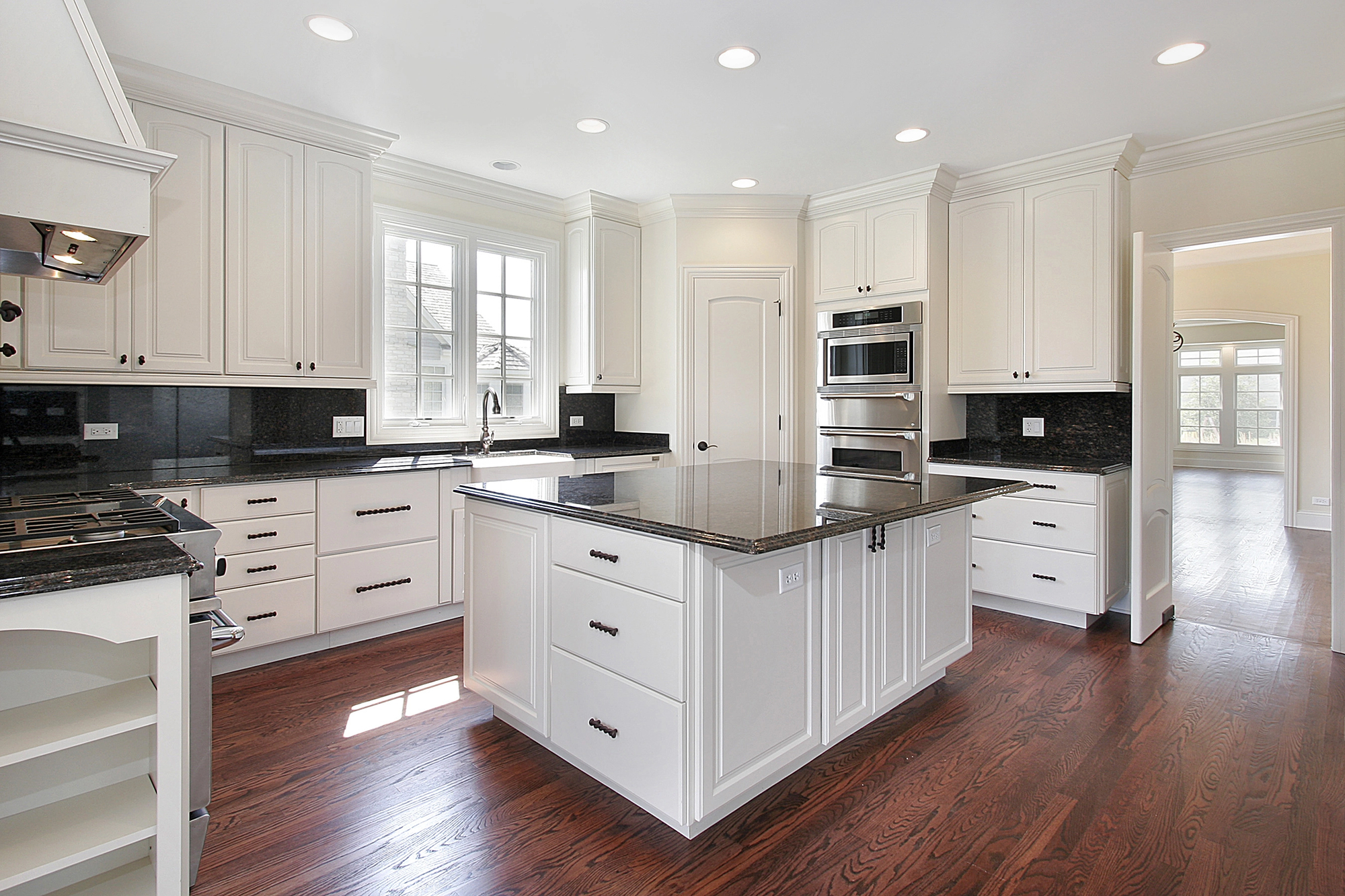 kitchen cabinet painting